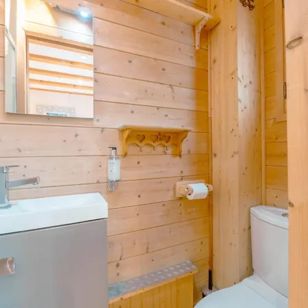 Muguet Gauche With Hot Tub Sleeps 10 Chalet Morzine